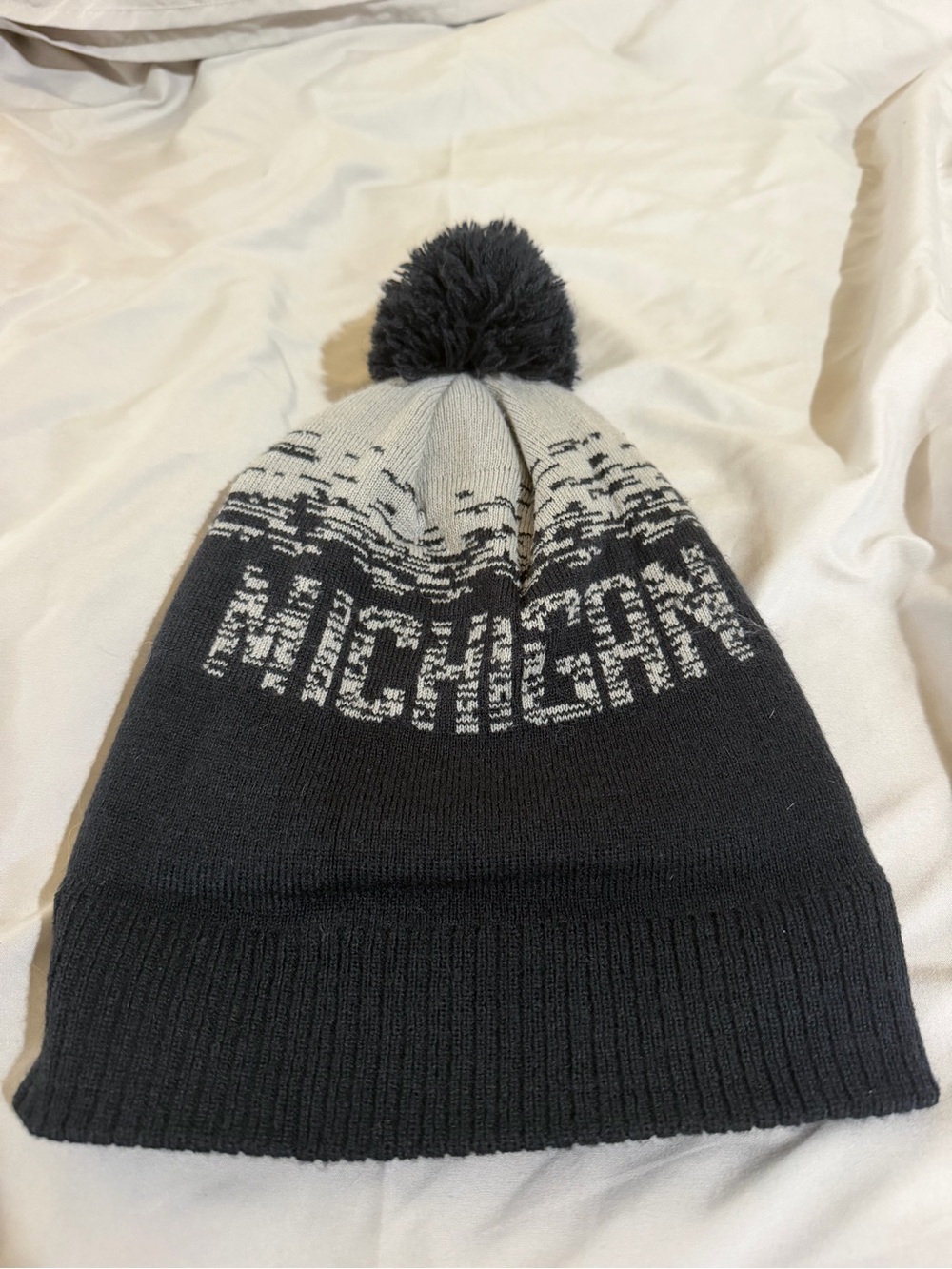 New Era Michigan Knit Pom Beanie - Black and Gray